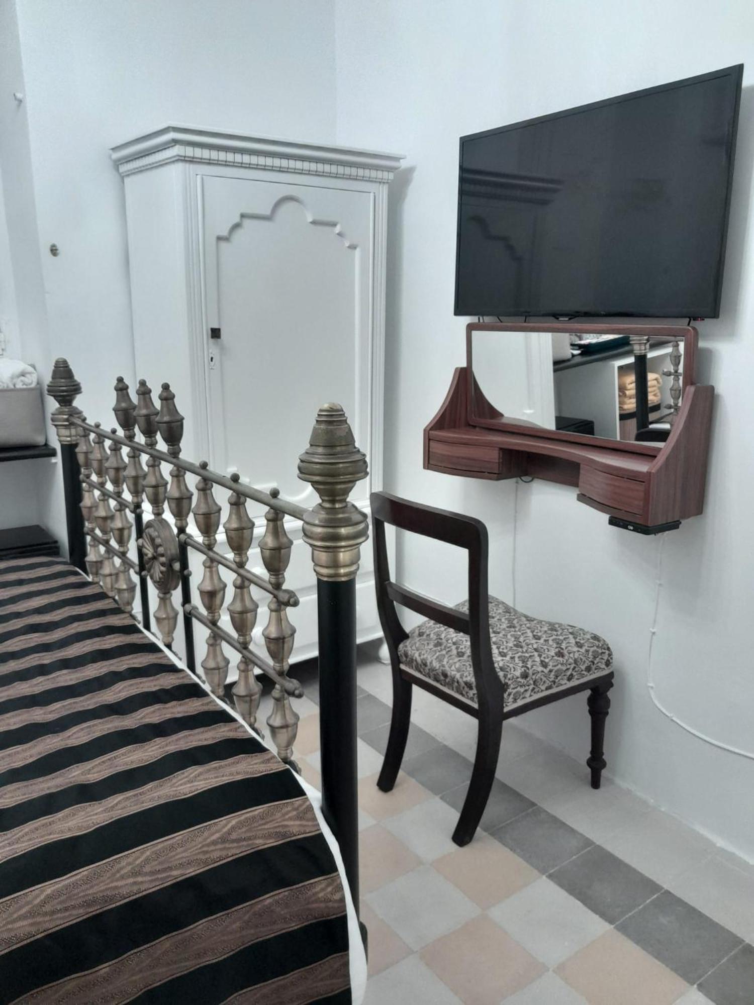 Charming Town House In Cospicua, Valperga Rooms Exterior foto