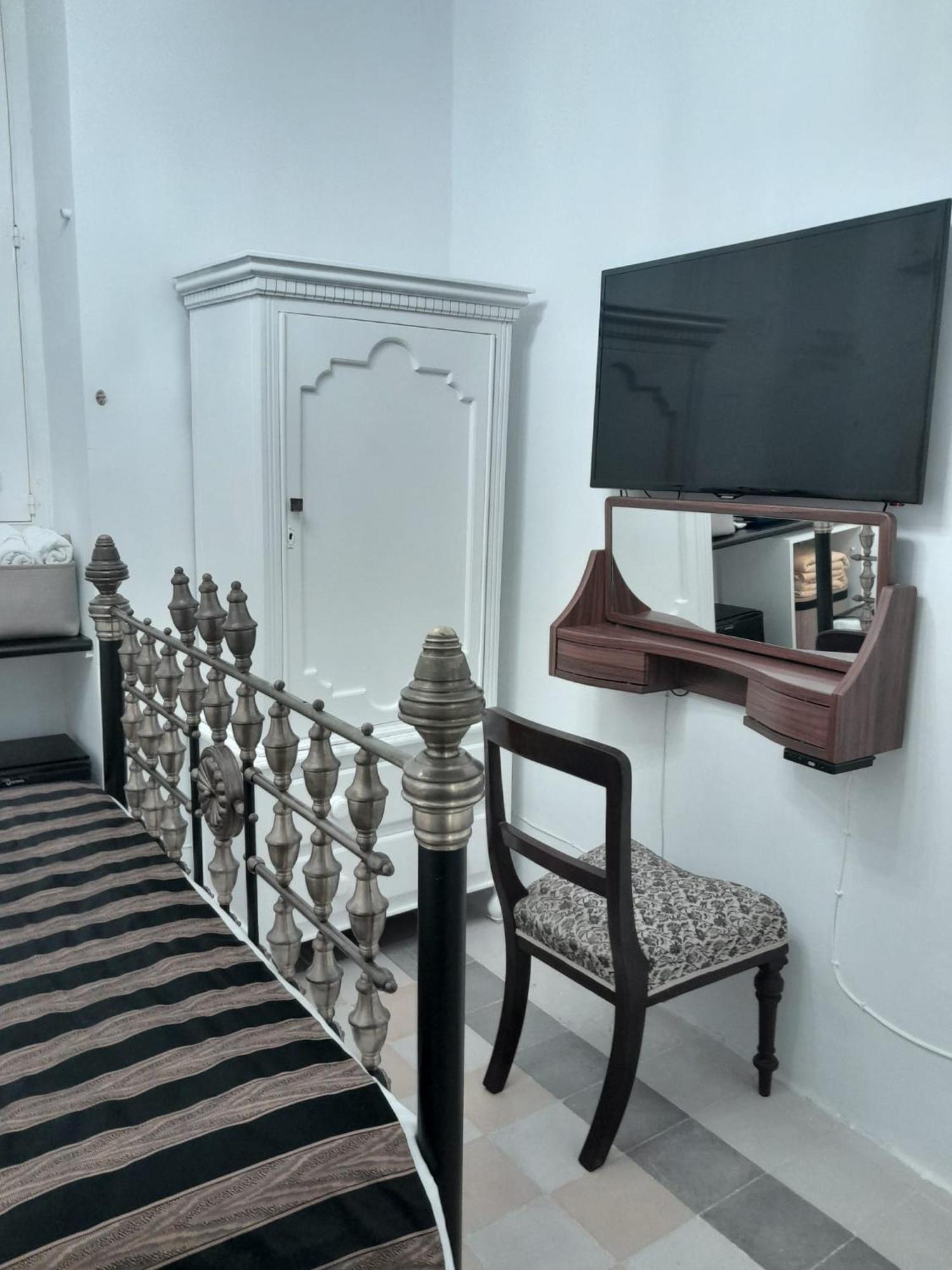 Charming Town House In Cospicua, Valperga Rooms Exterior foto