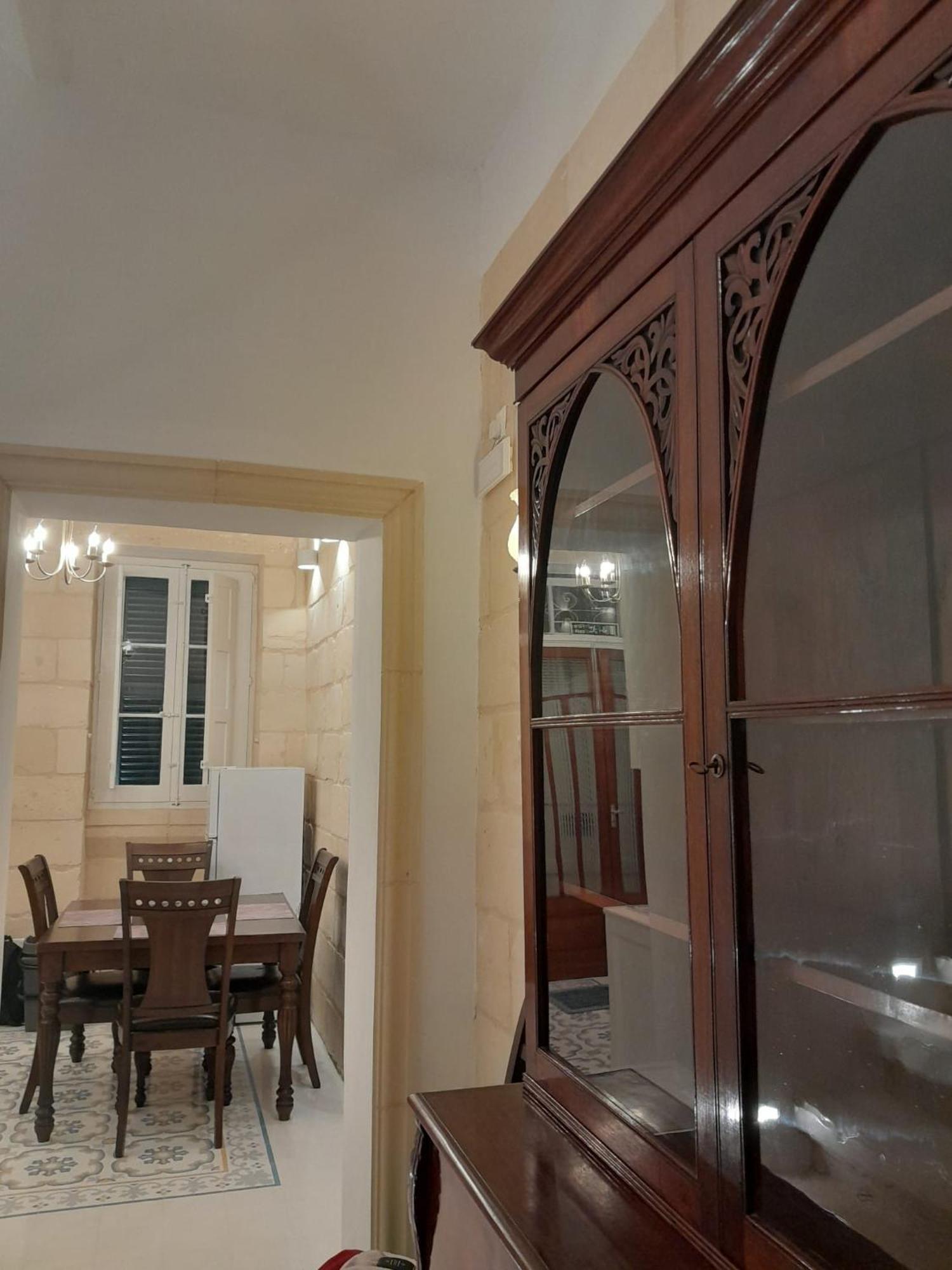 Charming Town House In Cospicua, Valperga Rooms Exterior foto
